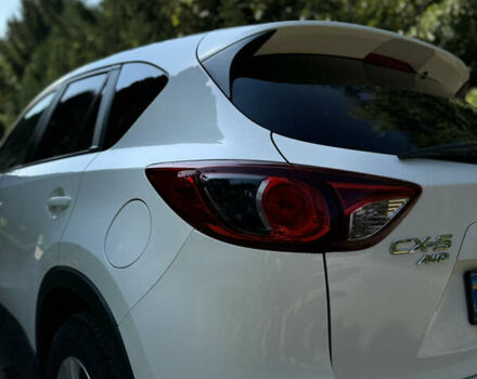 Білий Мазда СХ-5, об'ємом двигуна 2.2 л та пробігом 300 тис. км за 14300 $, фото 9 на Automoto.ua