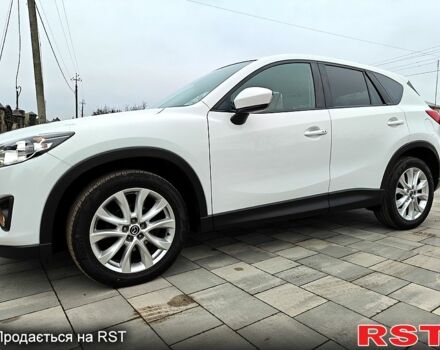 Белый Мазда СХ-5, объемом двигателя 2.2 л и пробегом 192 тыс. км за 13900 $, фото 4 на Automoto.ua
