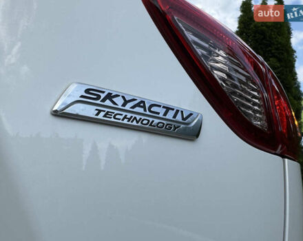 Белый Мазда СХ-5, объемом двигателя 2.19 л и пробегом 221 тыс. км за 12200 $, фото 56 на Automoto.ua