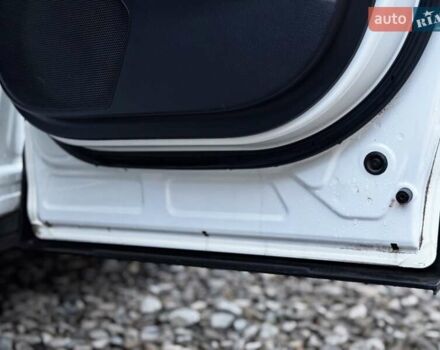 Білий Мазда СХ-5, об'ємом двигуна 2.2 л та пробігом 239 тис. км за 12299 $, фото 93 на Automoto.ua