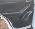 Мазда СХ-5 2014 в Черновцах на Automoto.ua Белый Мазда СХ-5, объемом двигателя 2.2 л и пробегом 280 тыс. км за 13200 $, фото 17 на Automoto.ua