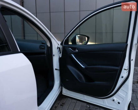 Білий Мазда СХ-5, об'ємом двигуна 2.19 л та пробігом 243 тис. км за 15700 $, фото 34 на Automoto.ua