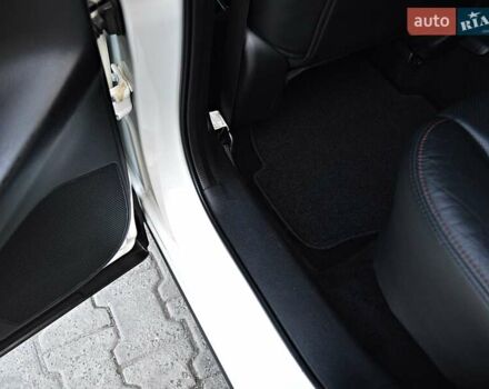 Білий Мазда СХ-5, об'ємом двигуна 2.19 л та пробігом 193 тис. км за 15900 $, фото 69 на Automoto.ua