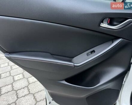 Білий Мазда СХ-5, об'ємом двигуна 2.2 л та пробігом 235 тис. км за 14500 $, фото 17 на Automoto.ua