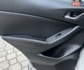 Білий Мазда СХ-5, об'ємом двигуна 2.2 л та пробігом 235 тис. км за 14500 $, фото 17 на Automoto.ua