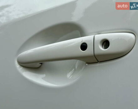 Білий Мазда СХ-5, об'ємом двигуна 2.2 л та пробігом 194 тис. км за 13800 $, фото 14 на Automoto.ua