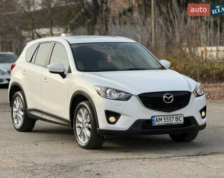 Белый Мазда СХ-5, объемом двигателя 2.2 л и пробегом 193 тыс. км за 15800 $, фото 2 на Automoto.ua