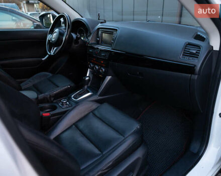 Білий Мазда СХ-5, об'ємом двигуна 2.19 л та пробігом 243 тис. км за 15700 $, фото 37 на Automoto.ua