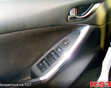 Білий Мазда СХ-5, об'ємом двигуна 2.2 л та пробігом 203 тис. км за 14800 $, фото 11 на Automoto.ua