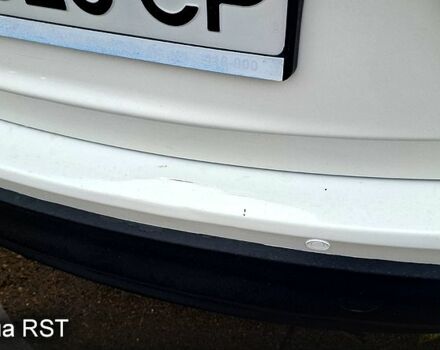 Белый Мазда СХ-5, объемом двигателя 2.5 л и пробегом 192 тыс. км за 13500 $, фото 2 на Automoto.ua