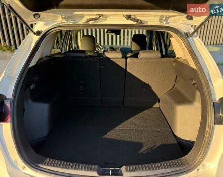 Мазда СХ-5 2014 в Луцке на Automoto.ua Белый Мазда СХ-5, объемом двигателя 2.2 л и пробегом 216 тыс. км за 13799 $, фото 29 на Automoto.ua