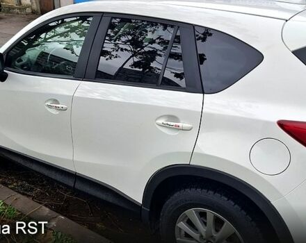 Белый Мазда СХ-5, объемом двигателя 2.5 л и пробегом 192 тыс. км за 13500 $, фото 6 на Automoto.ua