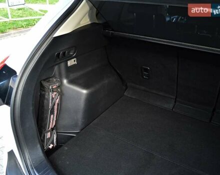 Білий Мазда СХ-5, об'ємом двигуна 2.19 л та пробігом 193 тис. км за 15900 $, фото 58 на Automoto.ua