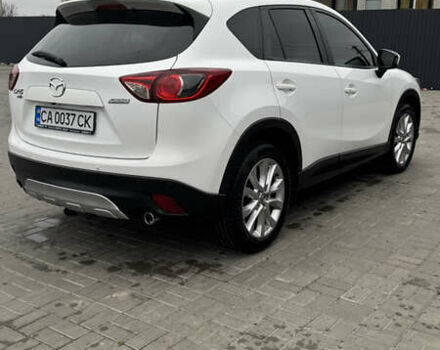 Белый Мазда СХ-5, объемом двигателя 2.2 л и пробегом 184 тыс. км за 15600 $, фото 4 на Automoto.ua