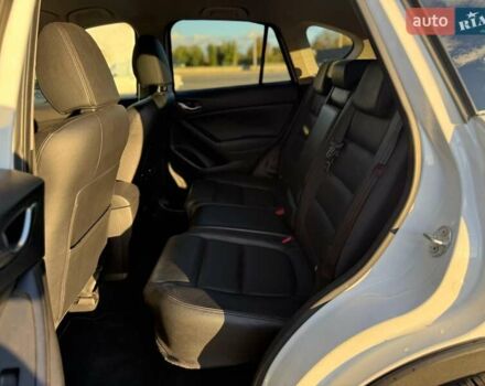 Мазда СХ-5 2014 в Луцке на Automoto.ua Белый Мазда СХ-5, объемом двигателя 2.2 л и пробегом 216 тыс. км за 13799 $, фото 28 на Automoto.ua