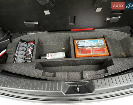 Белый Мазда СХ-5, объемом двигателя 2.19 л и пробегом 295 тыс. км за 12999 $, фото 21 на Automoto.ua