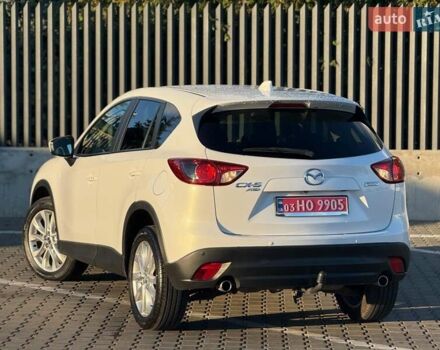Мазда СХ-5 2014 в Луцке на Automoto.ua Белый Мазда СХ-5, объемом двигателя 2.2 л и пробегом 216 тыс. км за 13799 $, фото 7 на Automoto.ua