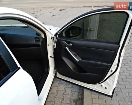 Білий Мазда СХ-5, об'ємом двигуна 2.19 л та пробігом 193 тис. км за 15900 $, фото 46 на Automoto.ua