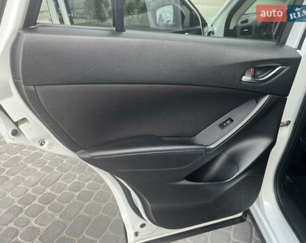 Белый Мазда СХ-5, объемом двигателя 2.19 л и пробегом 242 тыс. км за 13700 $, фото 31 на Automoto.ua