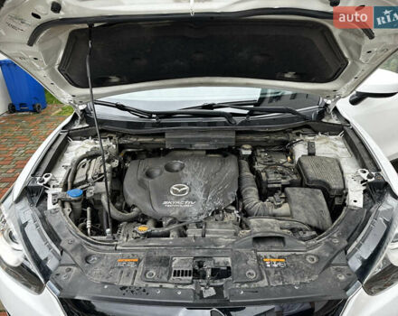 Белый Мазда СХ-5, объемом двигателя 2.19 л и пробегом 295 тыс. км за 12999 $, фото 22 на Automoto.ua