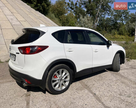Белый Мазда СХ-5, объемом двигателя 2.2 л и пробегом 230 тыс. км за 14500 $, фото 10 на Automoto.ua
