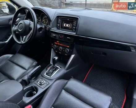 Білий Мазда СХ-5, об'ємом двигуна 2.2 л та пробігом 235 тис. км за 14500 $, фото 27 на Automoto.ua