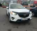 Белый Мазда СХ-5, объемом двигателя 2.5 л и пробегом 215 тыс. км за 13000 $, фото 1 на Automoto.ua