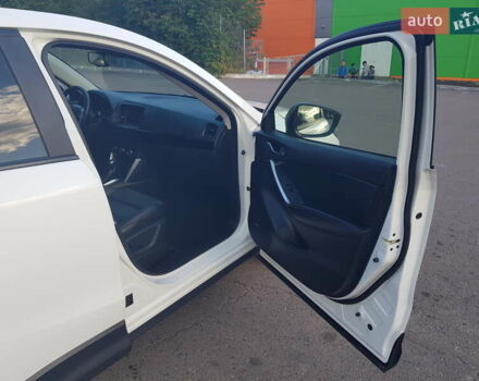 Белый Мазда СХ-5, объемом двигателя 2.2 л и пробегом 168 тыс. км за 15200 $, фото 41 на Automoto.ua