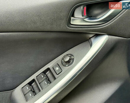 Білий Мазда СХ-5, об'ємом двигуна 2.2 л та пробігом 194 тис. км за 13800 $, фото 18 на Automoto.ua