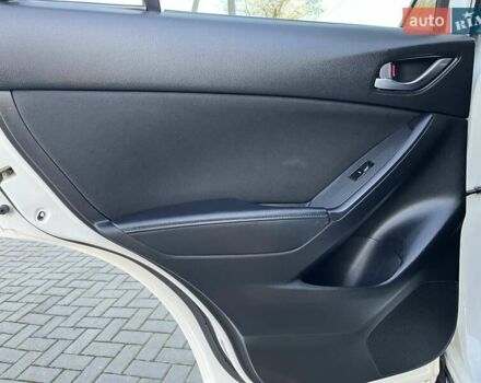 Белый Мазда СХ-5, объемом двигателя 2.19 л и пробегом 225 тыс. км за 13399 $, фото 79 на Automoto.ua