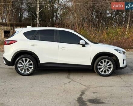 Белый Мазда СХ-5, объемом двигателя 2.2 л и пробегом 193 тыс. км за 15800 $, фото 7 на Automoto.ua