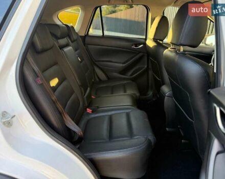 Мазда СХ-5 2014 в Луцке на Automoto.ua Белый Мазда СХ-5, объемом двигателя 2.2 л и пробегом 216 тыс. км за 13799 $, фото 32 на Automoto.ua