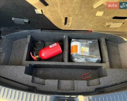 Мазда СХ-5 2014 в Луцке на Automoto.ua Белый Мазда СХ-5, объемом двигателя 2.2 л и пробегом 216 тыс. км за 13799 $, фото 30 на Automoto.ua