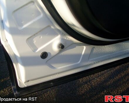 Білий Мазда СХ-5, об'ємом двигуна 2.2 л та пробігом 203 тис. км за 14800 $, фото 7 на Automoto.ua