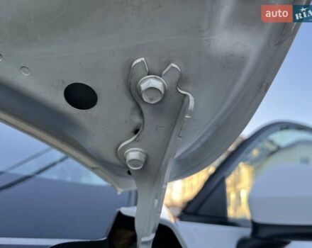 Белый Мазда СХ-5, объемом двигателя 2.19 л и пробегом 225 тыс. км за 13399 $, фото 52 на Automoto.ua