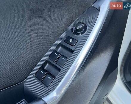 Белый Мазда СХ-5, объемом двигателя 2.19 л и пробегом 225 тыс. км за 13399 $, фото 68 на Automoto.ua