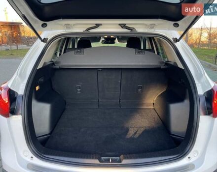 Белый Мазда СХ-5, объемом двигателя 2.19 л и пробегом 225 тыс. км за 13399 $, фото 100 на Automoto.ua