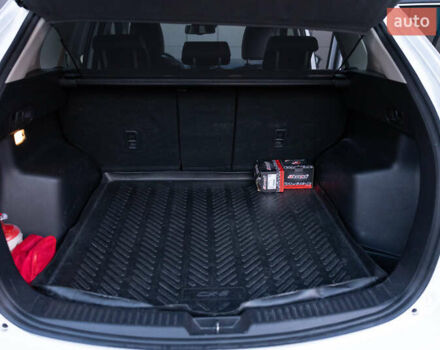 Білий Мазда СХ-5, об'ємом двигуна 2.19 л та пробігом 243 тис. км за 15700 $, фото 45 на Automoto.ua