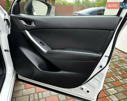 Белый Мазда СХ-5, объемом двигателя 2.19 л и пробегом 295 тыс. км за 12999 $, фото 25 на Automoto.ua