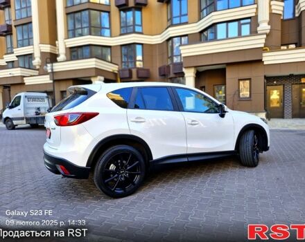 Белый Мазда СХ-5, объемом двигателя 22 л и пробегом 155 тыс. км за 15000 $, фото 4 на Automoto.ua