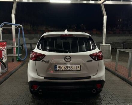 Белый Мазда СХ-5, объемом двигателя 2.19 л и пробегом 155 тыс. км за 17000 $, фото 3 на Automoto.ua