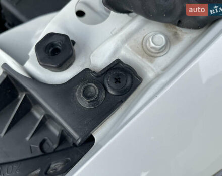 Білий Мазда СХ-5, об'ємом двигуна 2.2 л та пробігом 211 тис. км за 16500 $, фото 73 на Automoto.ua