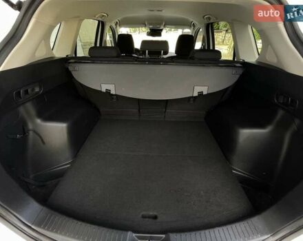 Білий Мазда СХ-5, об'ємом двигуна 2.2 л та пробігом 204 тис. км за 16650 $, фото 38 на Automoto.ua