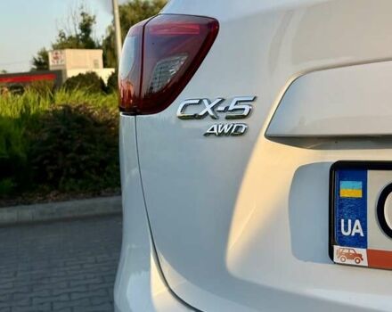 Мазда СХ-5 2015 в Черкассах на Automoto.ua Белый Мазда СХ-5, объемом двигателя 2.19 л и пробегом 220 тыс. км за 15100 $, фото 3 на Automoto.ua
