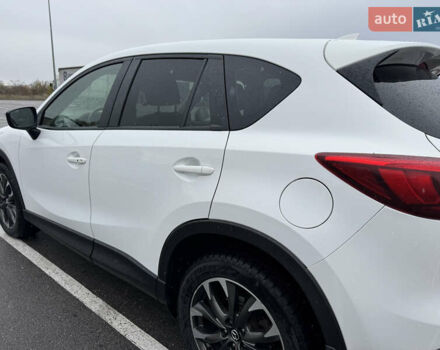 Мазда СХ-5 2015 у Кропивницькому (Кіровограді) на Automoto.ua Білий Мазда СХ-5, об'ємом двигуна 2.19 л та пробігом 185 тис. км за 19000 $, фото 5 на Automoto.ua
