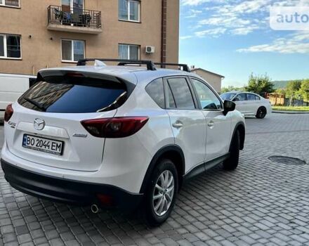 Белый Мазда СХ-5, объемом двигателя 2.2 л и пробегом 202 тыс. км за 17600 $, фото 4 на Automoto.ua