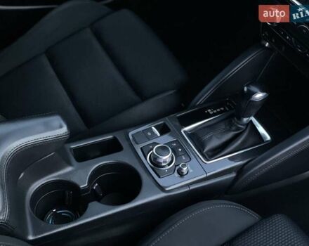 Белый Мазда СХ-5, объемом двигателя 2.2 л и пробегом 206 тыс. км за 16399 $, фото 5 на Automoto.ua