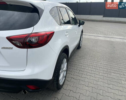 Білий Мазда СХ-5, об'ємом двигуна 2.2 л та пробігом 211 тис. км за 16500 $, фото 15 на Automoto.ua