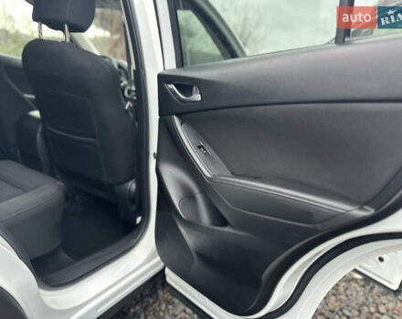 Белый Мазда СХ-5, объемом двигателя 2.19 л и пробегом 168 тыс. км за 14000 $, фото 20 на Automoto.ua