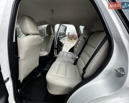 Белый Мазда СХ-5, объемом двигателя 2.5 л и пробегом 173 тыс. км за 12650 $, фото 30 на Automoto.ua